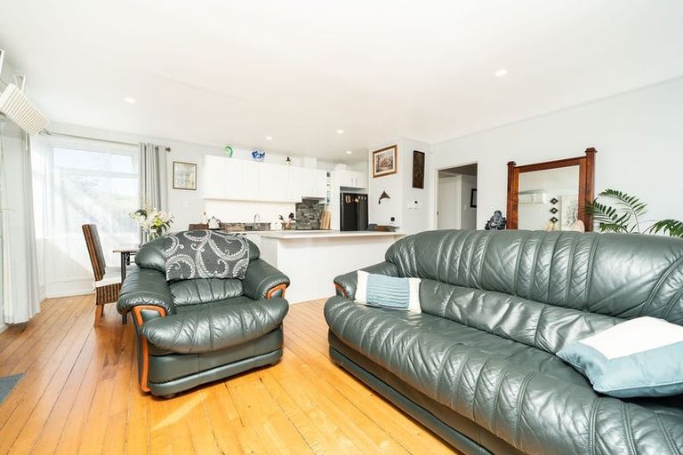 Photo of property in 26 Valley Road, Hikurangi, 0114