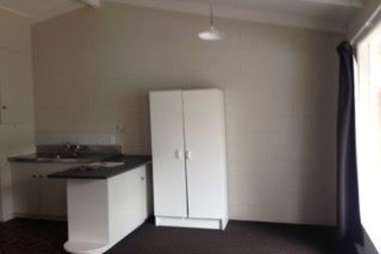 Photo of property in 143 Spa Road, Taupo, 3330