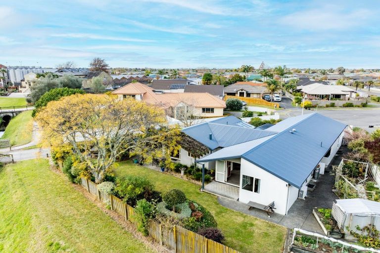 Photo of property in 30 Pukekura Place, Taradale, Napier, 4112