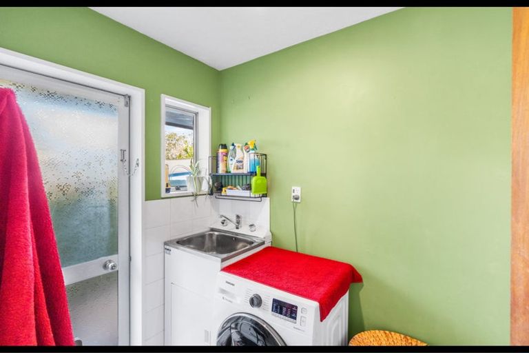 Photo of property in 2/238a Bower Avenue, North New Brighton, Christchurch, 8083