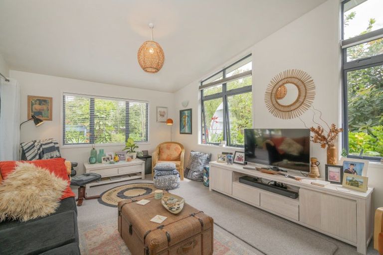 Photo of property in 9 Kenneth Avenue, Whitianga, 3510