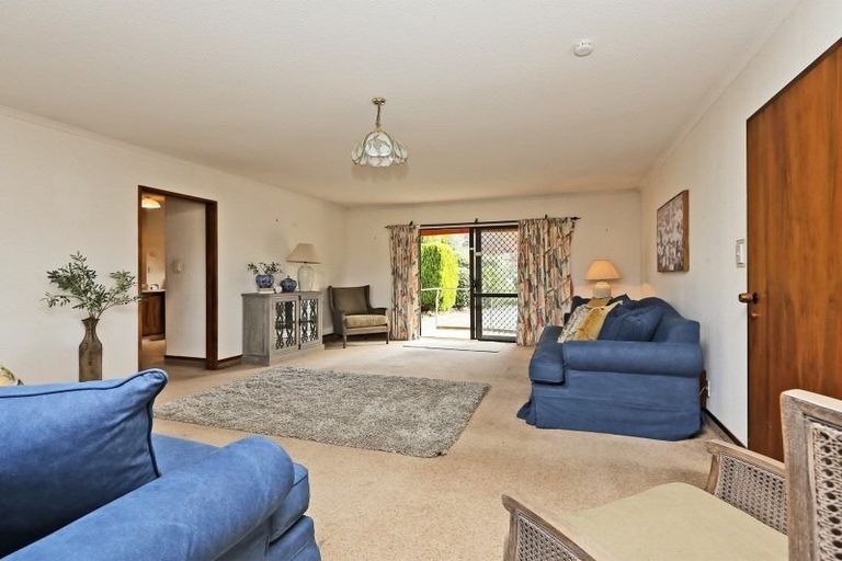 Photo of property in 174b Gloucester Street, Taradale, Napier, 4112