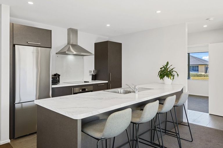 Photo of property in 33 Flint Road, Rolleston, 7614