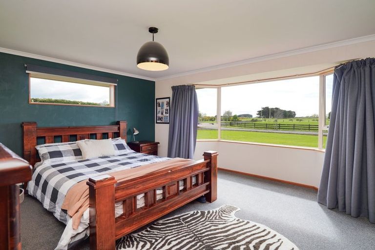 Photo of property in 381 Bay Road, West Plains, Invercargill, 9879
