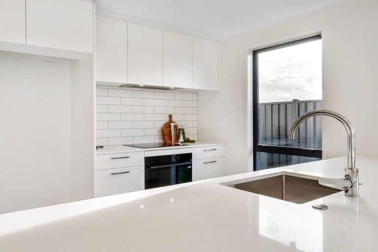 Photo of property in 81 Empire Crescent, Papamoa, 3118