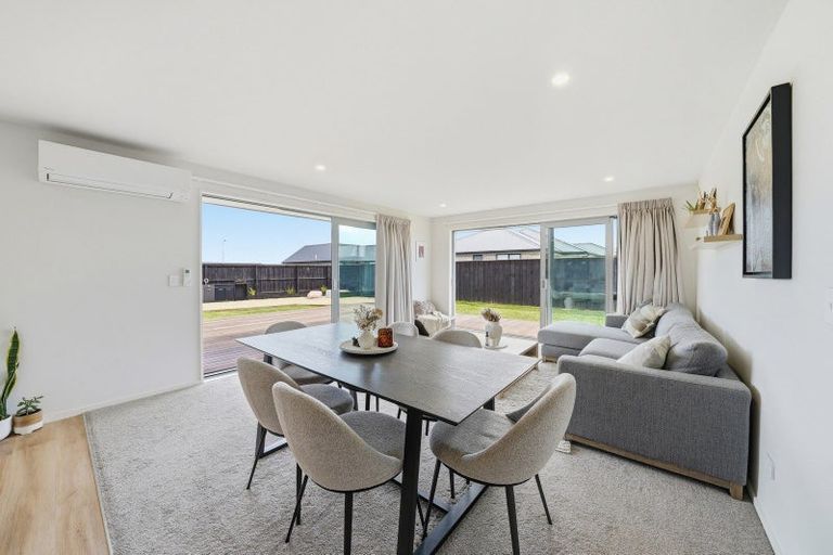 Photo of property in 5 Hunter Lane, Amberley, 7410