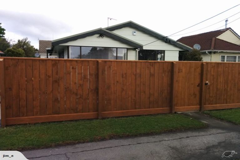 Photo of property in 150 Neville Street, Spreydon, Christchurch, 8024