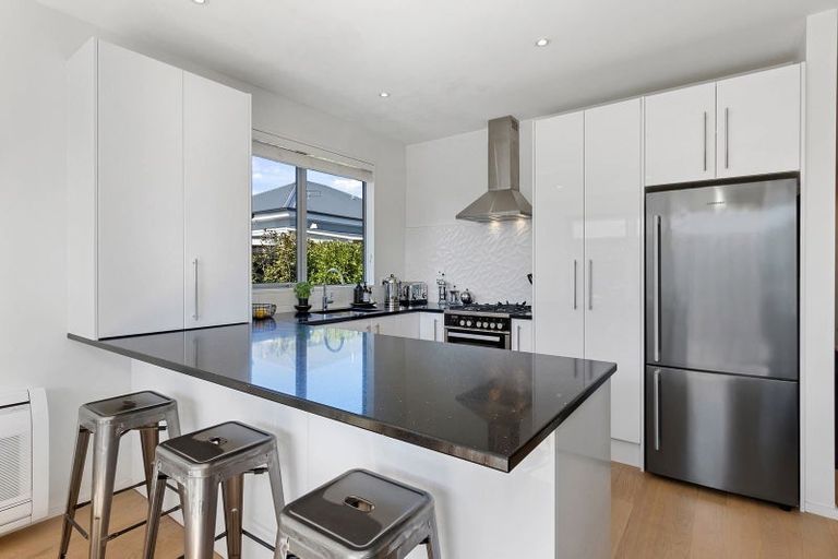 Photo of property in 87 Forfar Street, St Albans, Christchurch, 8014