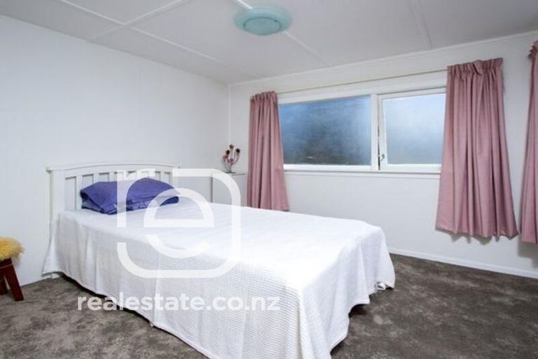 Photo of property in 84 Glamorgan Drive, Torbay, Auckland, 0630