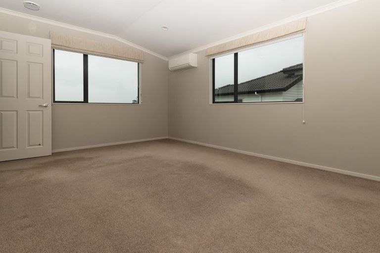 Photo of property in 74 Oakway Drive, Schnapper Rock, Auckland, 0632
