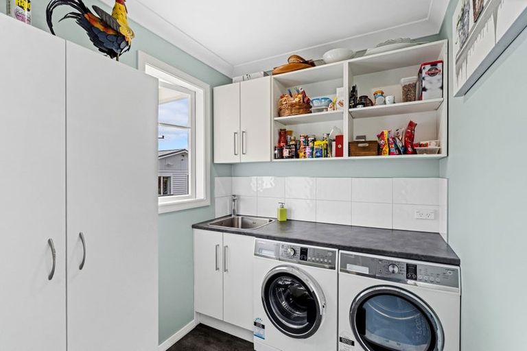 Photo of property in 23 Tasman Street, Levin, 5510