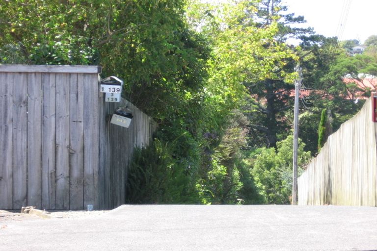 Photo of property in 1/139 Rangatira Road, Beach Haven, Auckland, 0626
