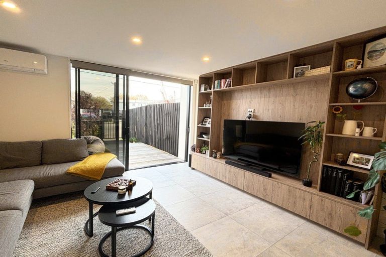 Photo of property in 9 Ward Street, Addington, Christchurch, 8024