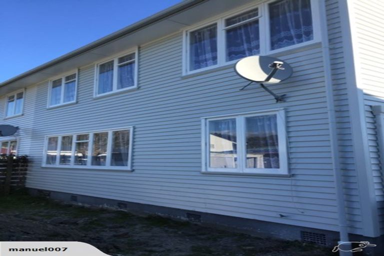 Photo of property in 17 Trevethick Grove, Woburn, Lower Hutt, 5010