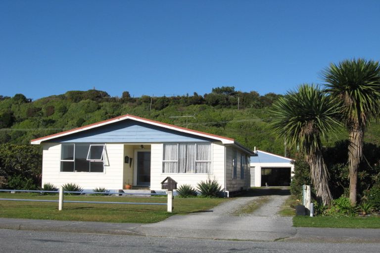Photo of property in 254 Sewell Street, Hokitika, 7810