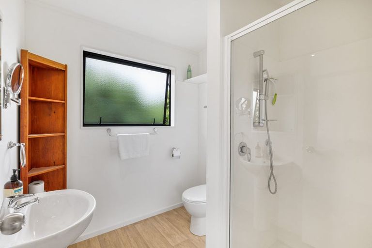 Photo of property in 8b Norfolk Drive, Cambridge, 3434