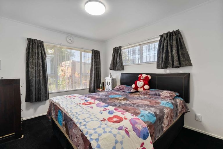 Photo of property in 47b Churchill Avenue, Manurewa, Auckland, 2102