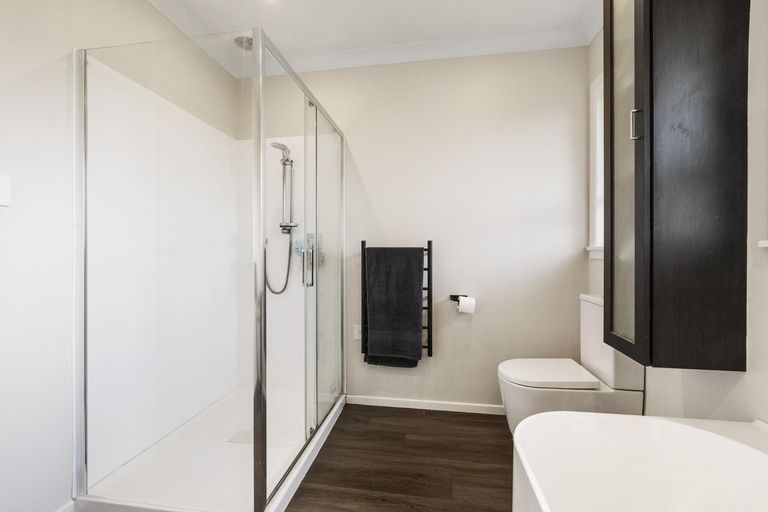 Photo of property in 2/805 Kihikihi Road, Te Awamutu, 3800