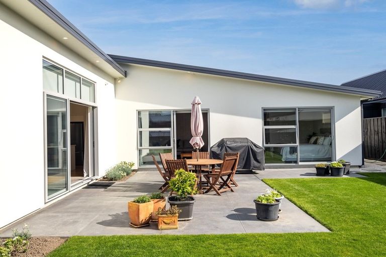 Photo of property in 6 Eleanor Lane, Casebrook, Christchurch, 8051