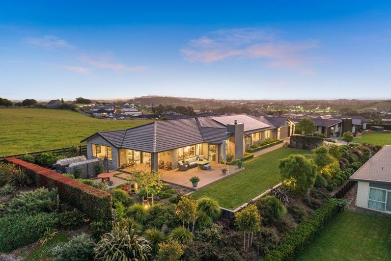 Photo of property in 50 William Andrew Road, Pukekohe, 2120