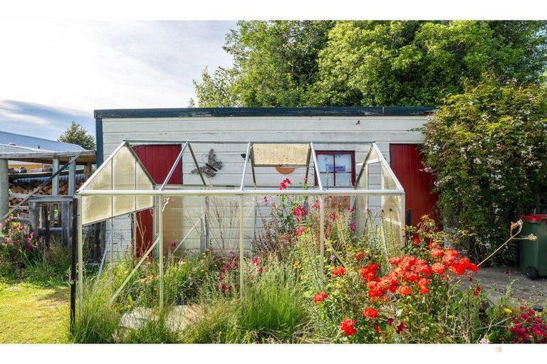 Photo of property in 38 Mill Road, Waimate, 7924