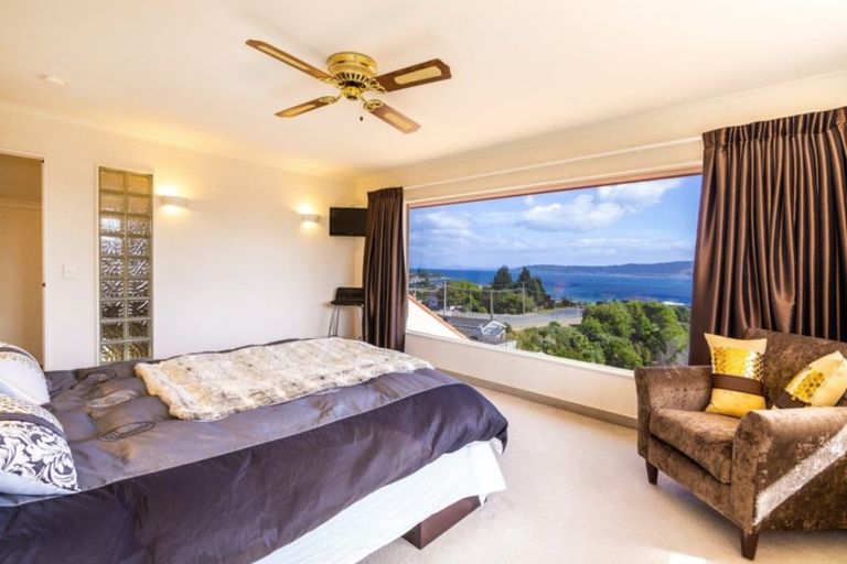 Photo of property in 36 Shepherd Road, Waipahihi, Taupo, 3330