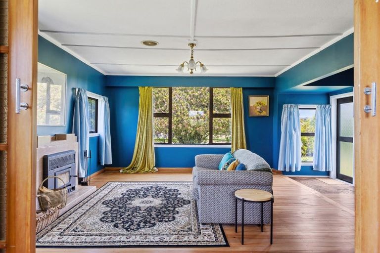 Photo of property in 72 Oparatai Road, Mangatainoka, Pahiatua, 4982