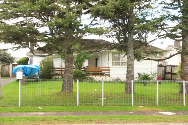 Photo of property in 19 Mervan Street, Mangere East, Auckland, 2024