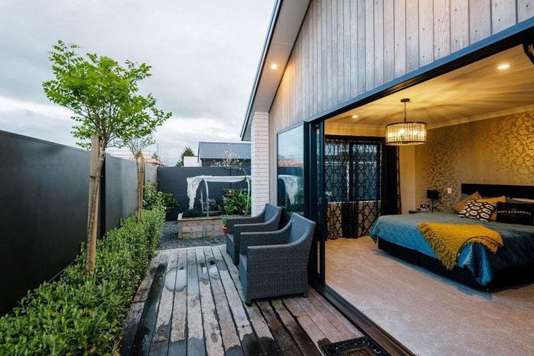 Photo of property in 14 Ruge Court, Cambridge, 3434