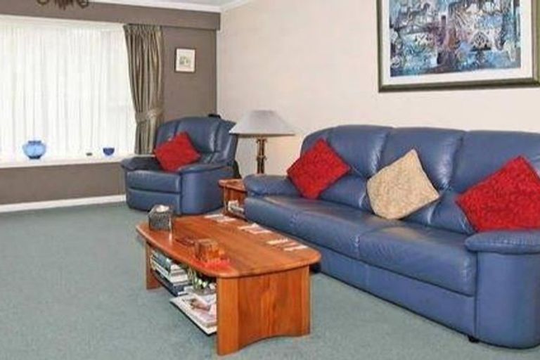 Photo of property in 2/964 High Street, Avalon, Lower Hutt, 5011