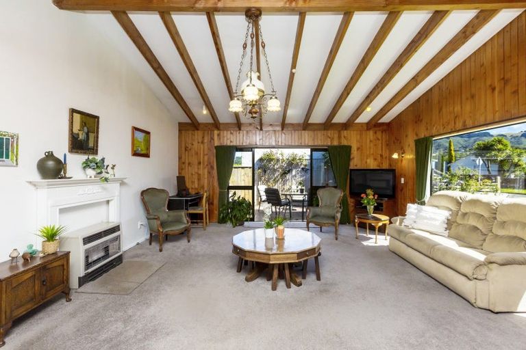 Photo of property in 65 Mcleod Street, Elderslea, Upper Hutt, 5018