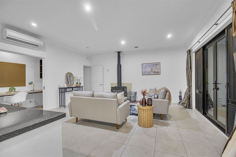 Photo of property in 20 Fairhurst Place, Rolleston, 7614