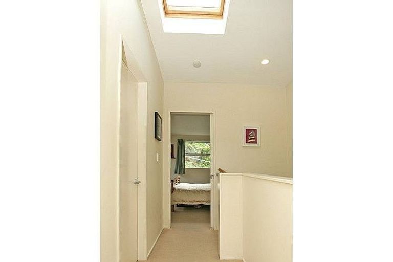 Photo of property in 12/138 Queens Drive, Lyall Bay, Wellington, 6022