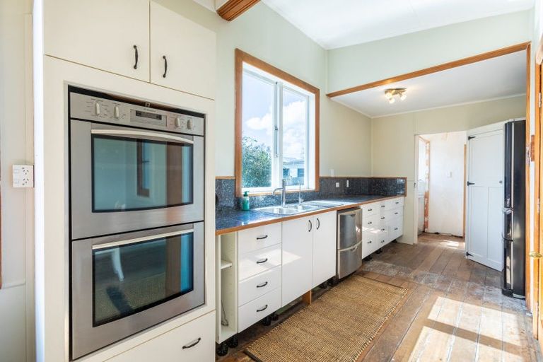 Photo of property in 34 Victoria Avenue, Dannevirke, 4930