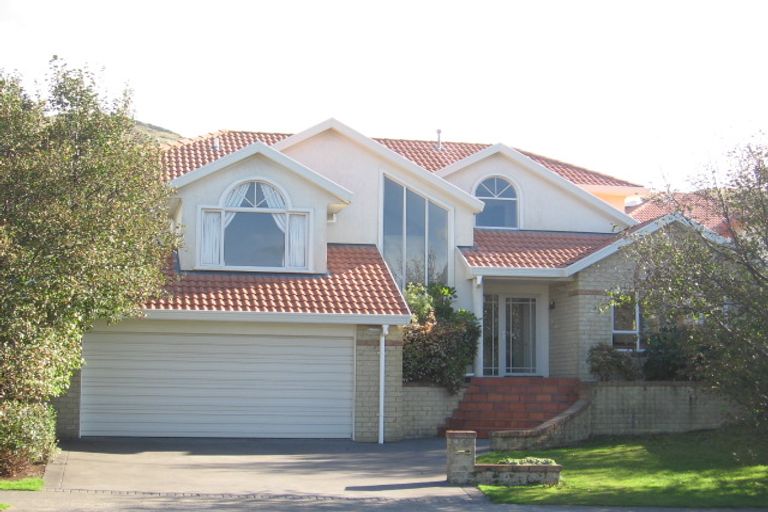 Photo of property in 144 Westchester Drive, Churton Park, Wellington, 6037