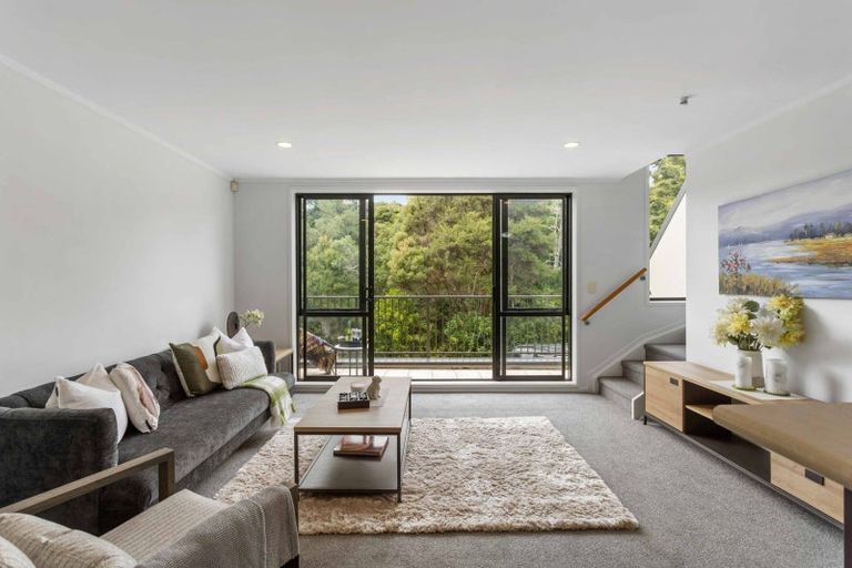 Photo of property in 8a Flynn Street, Birkdale, Auckland, 0626