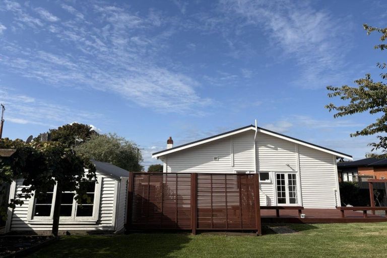 Photo of property in 1 Casey Avenue, Fairfield, Hamilton, 3214