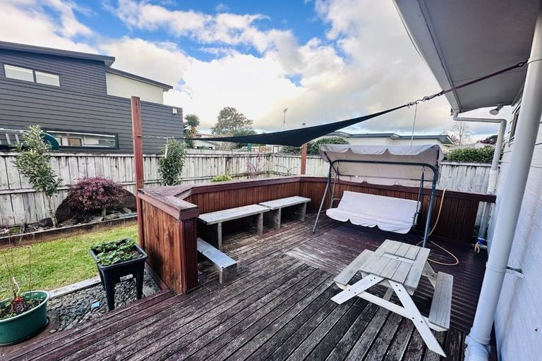 Photo of property in 444a Great South Road, Opaheke, Papakura, 2113