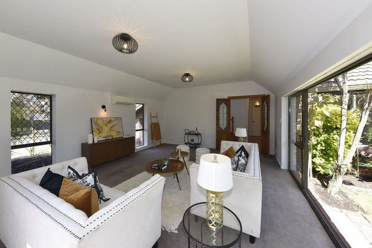 Photo of property in 3 Connemara Drive, Northwood, Christchurch, 8051