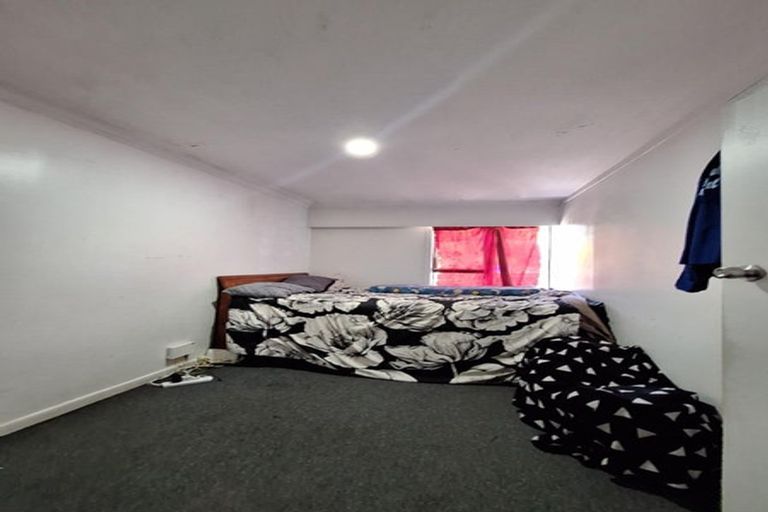 Photo of property in 2/87 Gray Avenue, Mangere East, Auckland, 2024