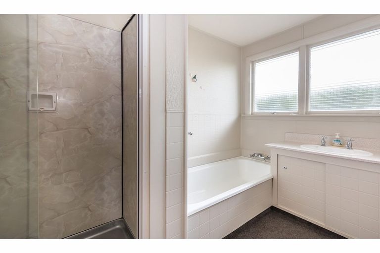 Photo of property in 6 Strathfield Avenue, Dallington, Christchurch, 8061