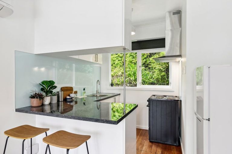 Photo of property in 85u3 Warwick Street, Wilton, Wellington, 6012