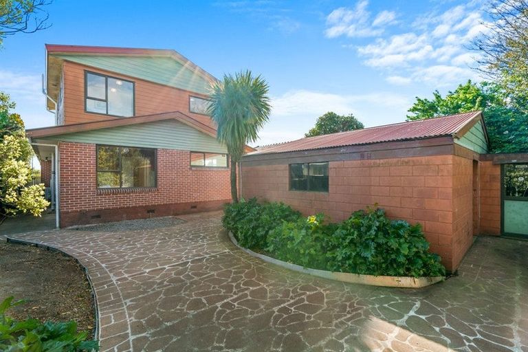 Photo of property in 28 Parker Street, Hornby, Christchurch, 8042