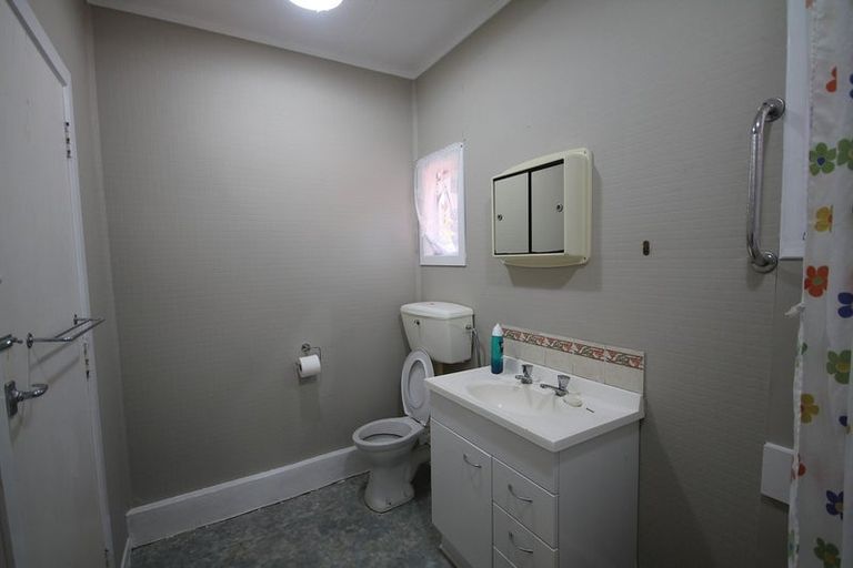 Photo of property in 36 Lupin Road, Otaki, 5512