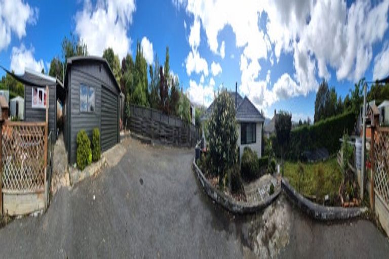 Photo of property in 185 Brockville Road, Brockville, Dunedin, 9011