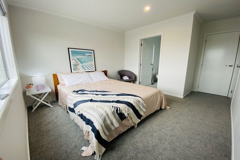 Photo of property in 12u2 Scotland Place, Hillcrest, Hamilton, 3216