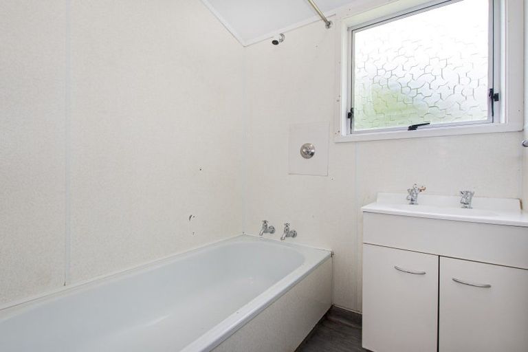 Photo of property in 19b Friendship Place, Onerahi, Whangarei, 0110