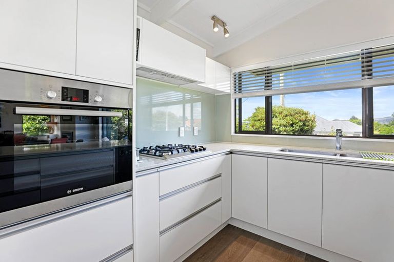 Photo of property in 14 Mere Road, Taupo, 3330