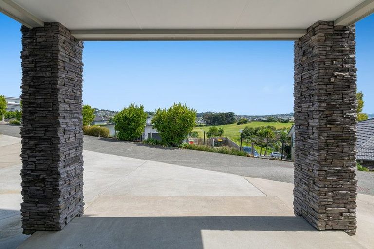 Photo of property in 5 Waititiro Rise, Stanmore Bay, Whangaparaoa, 0932