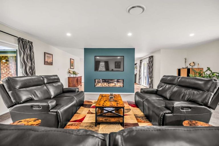 Photo of property in High Street, Kirwee, Darfield, 7571